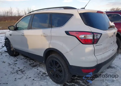 2018 Ford Escape Se из США, поврежденный, VIN 1FMCU9GD4JUD05957